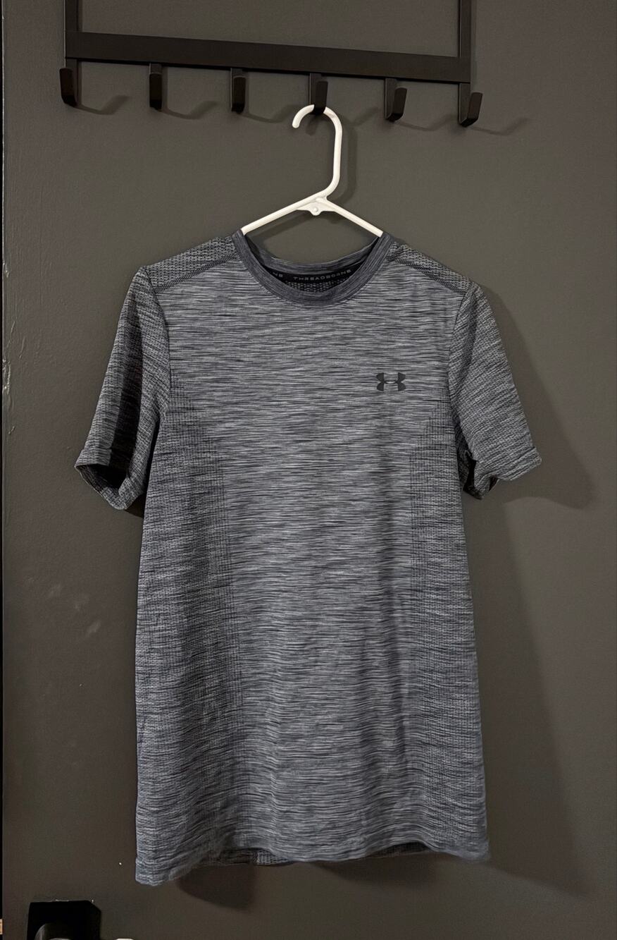 Under Armour Men’s Gray HeatGear Fitted T-Shirt